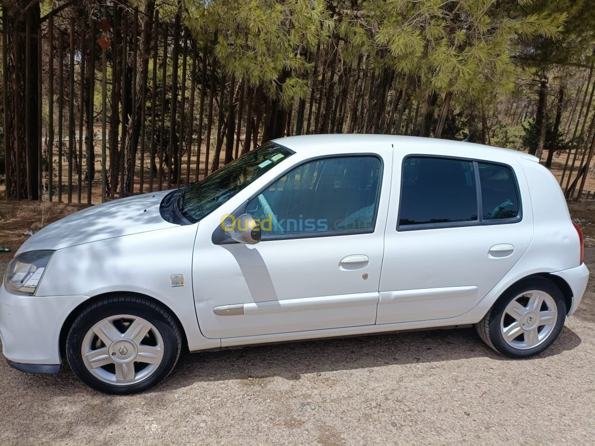 Renault Clio Campus 2014 Clio Campus