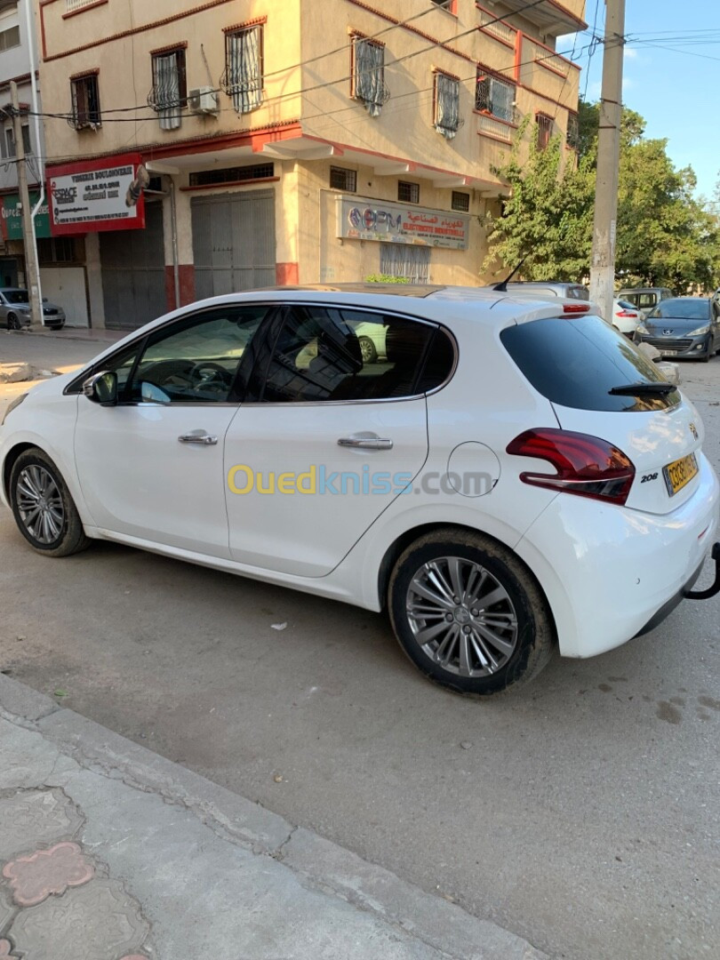 Peugeot 208 2019 Allure Facelift