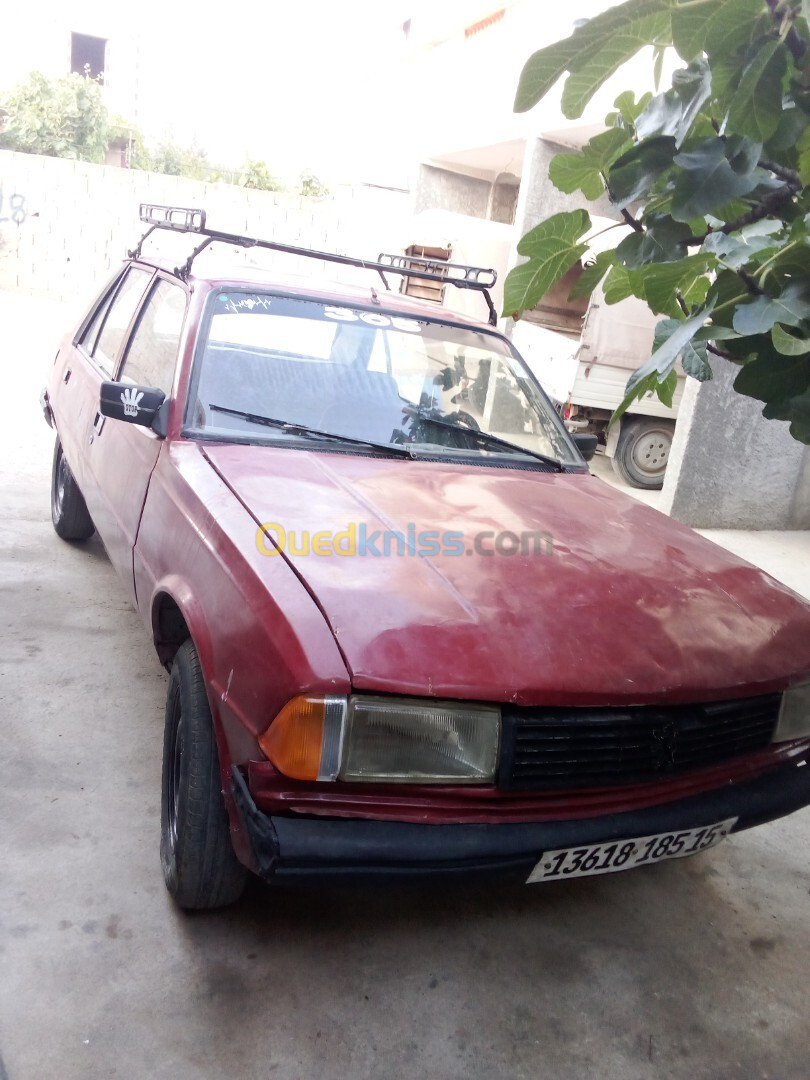 Peugeot 305 1985 305