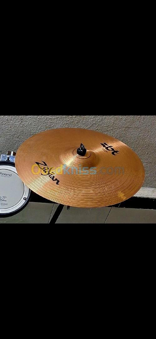 Cymbals ZiLDJIAN et hihat stande TAMBURO ORIGINAL NEUF