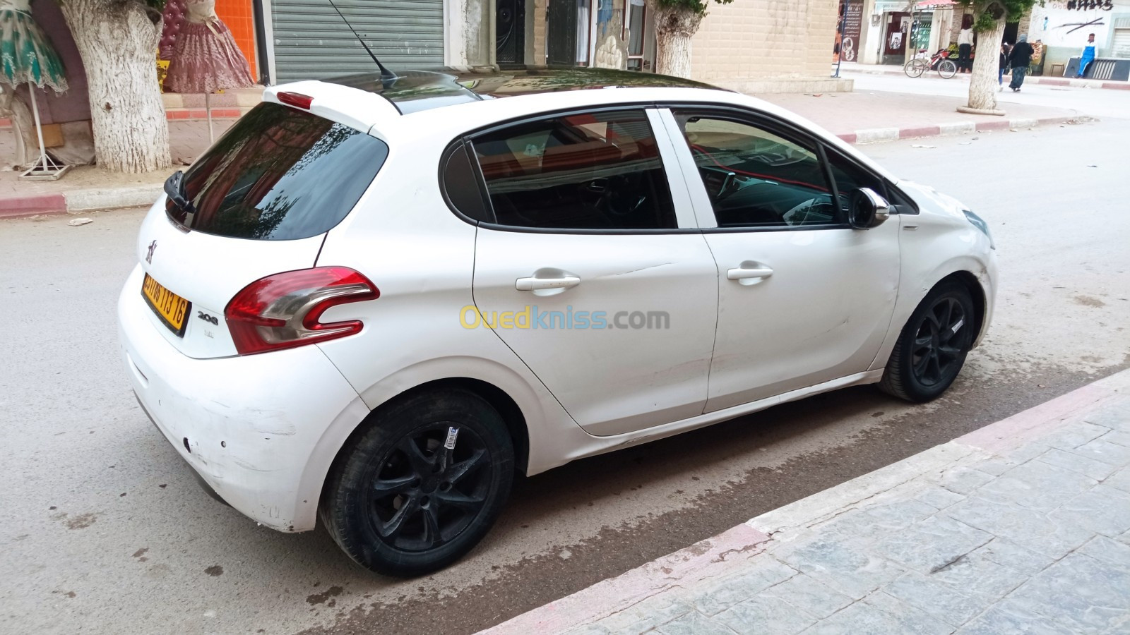 Peugeot 208 2013 Allure