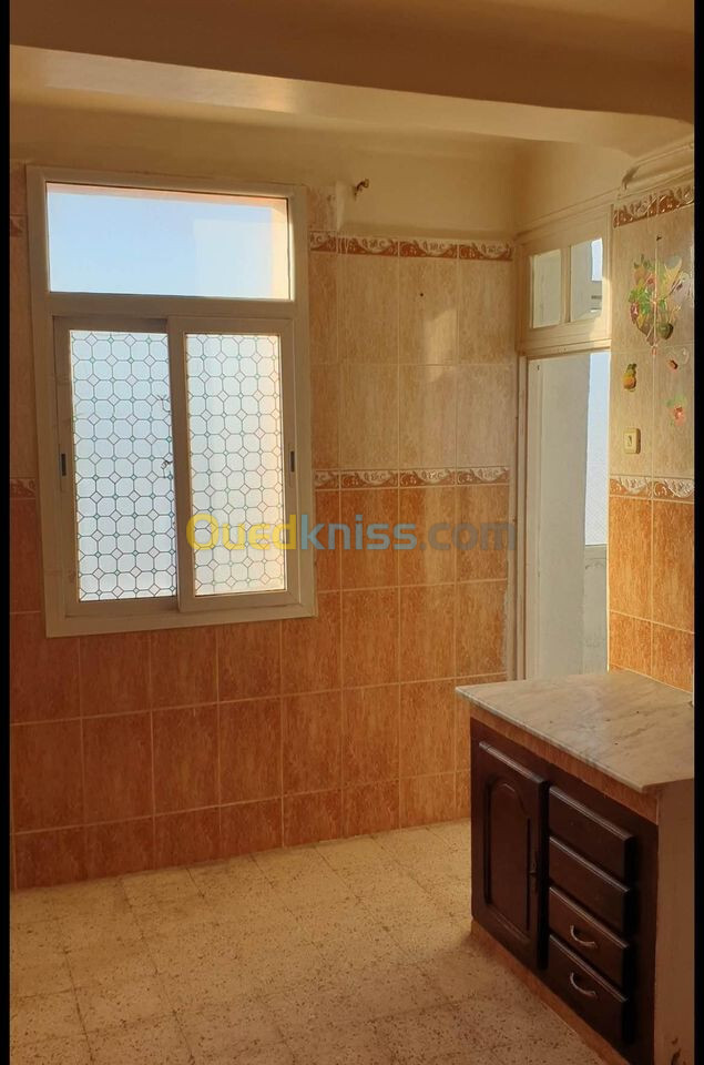 Location Appartement F4 Sétif Setif