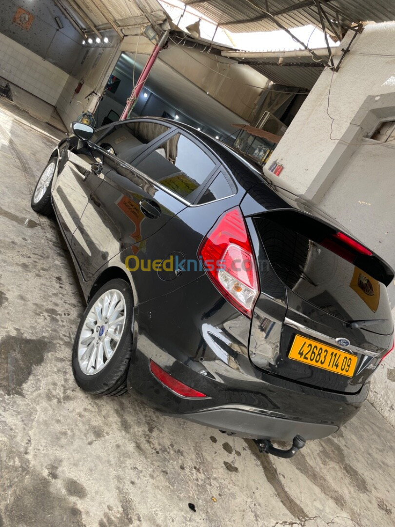 Ford Fiesta 2014 Titanium 