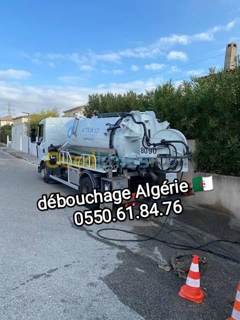 Nettoyage débouchage  et  curage vidange  Débouchage, Curage Canalisation, Vidange Fosse septique et cave, Nettoyage Avaloir, Regard et Caniveau Aspirateur nettoyage, Voici votre Camion Hydrocureur