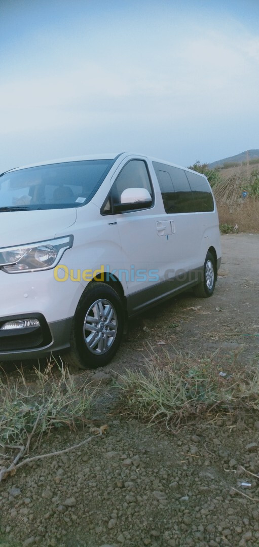 Hyundai H1 2019 Vitré 9 places