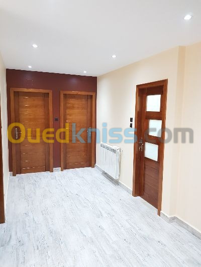 Vente Appartement F4 Jijel Jijel