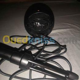 Microphone blue snowball ice