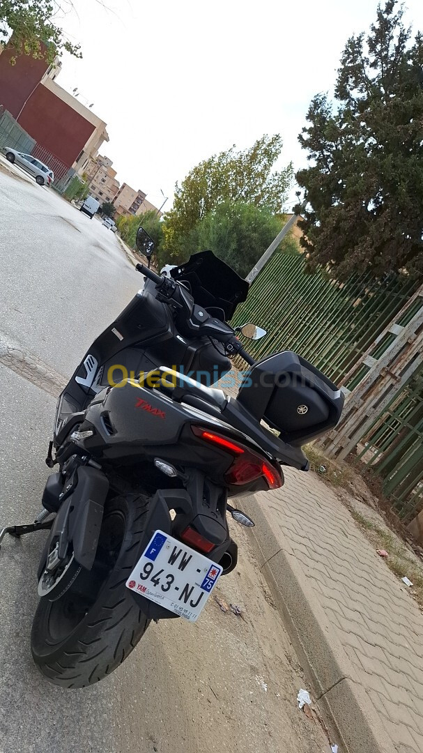 Yamaha Tmax 560 2022