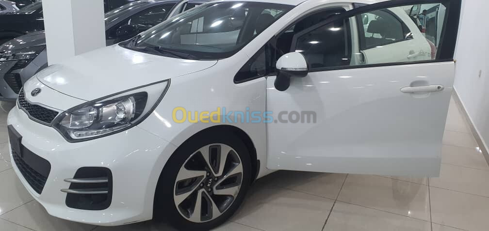 Kia Rio 5 portes 2015 