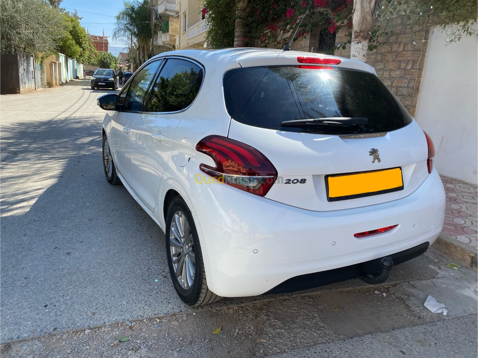 Peugeot 208 2015 Allure Facelift