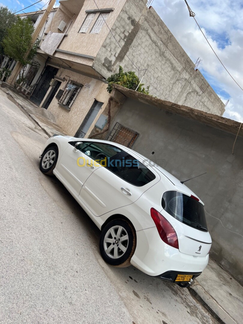 Peugeot 308 2012 