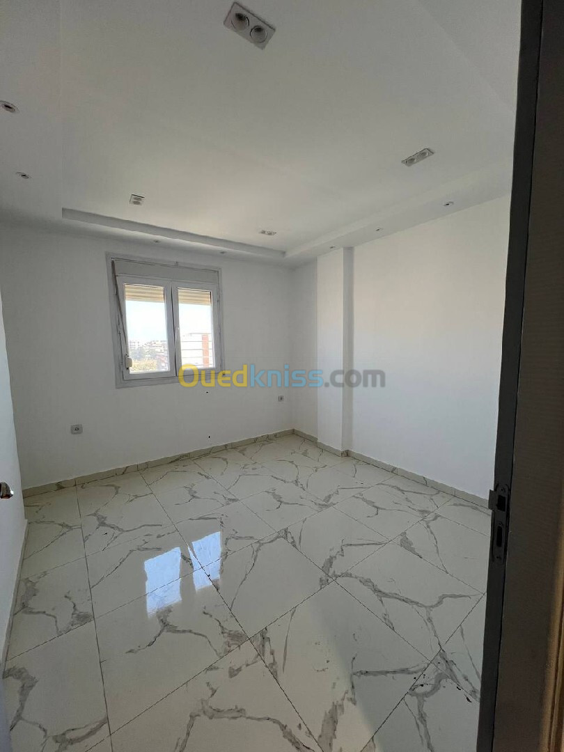 Vente Appartement F4 Alger Bordj el bahri