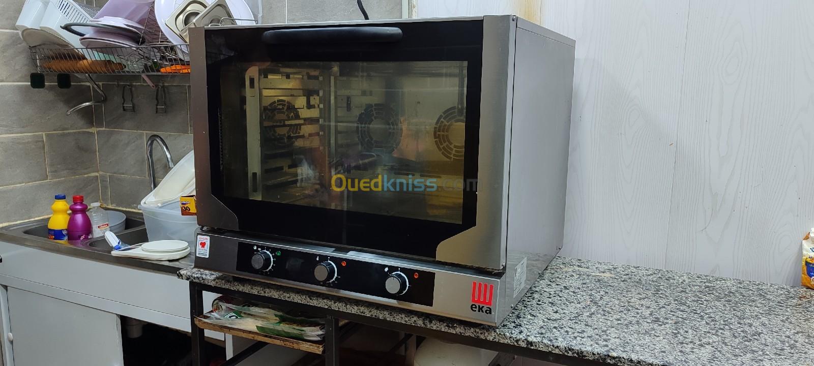 Vends four ventilé à vapeur italien EKA