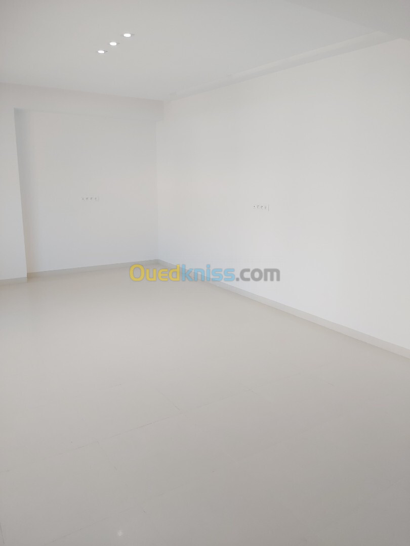 Vente Appartement F4 Alger Cheraga