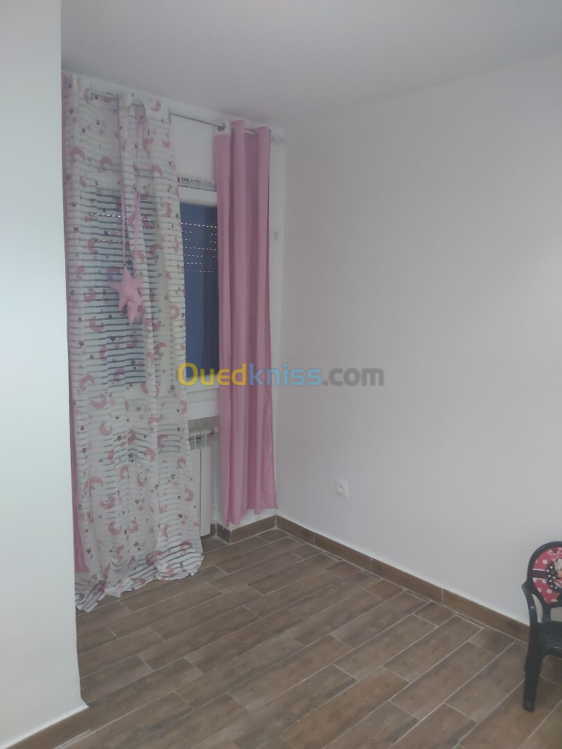 Location Appartement F3 Alger Ain benian