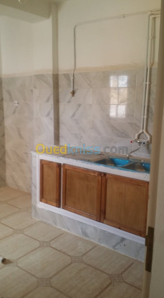 Vente Appartement F3 Batna Fesdis