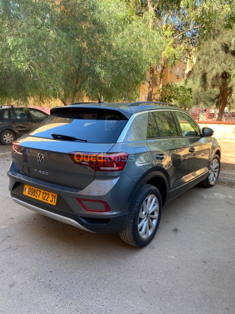 Volkswagen T-Roc 2022 Life