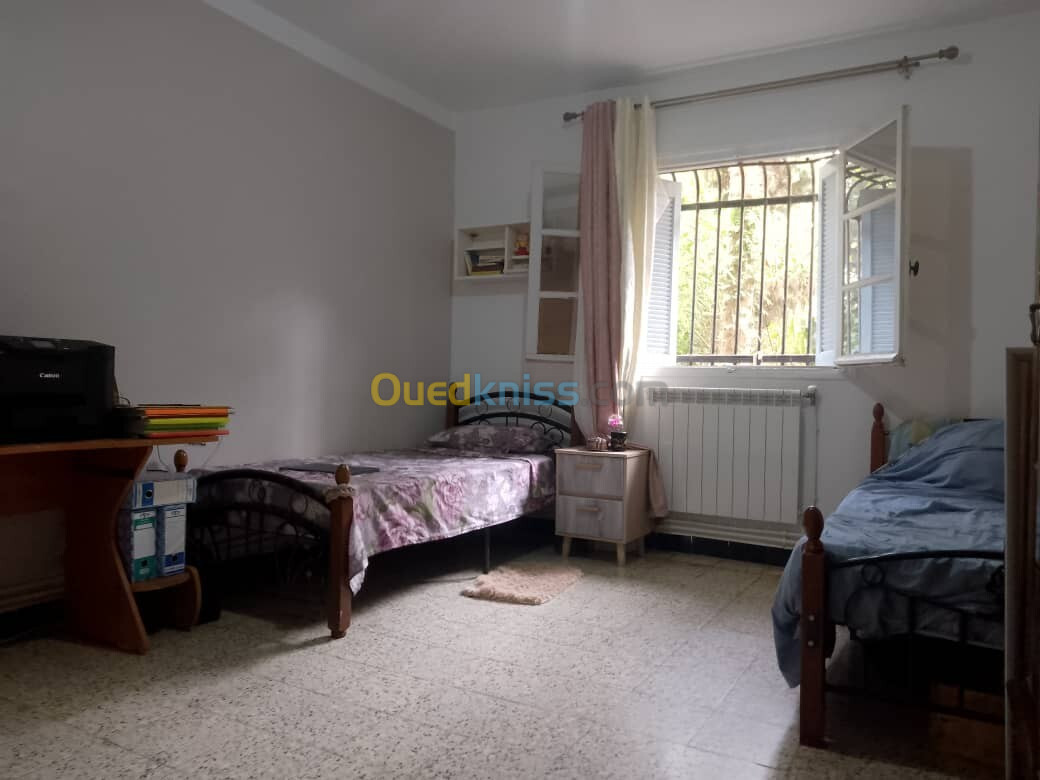 Vente Appartement F4 Alger Bordj el bahri