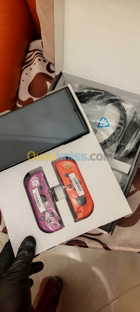 Nintendo Switch Oled Edition Pokemon 2023 Online + Pokemon Sword