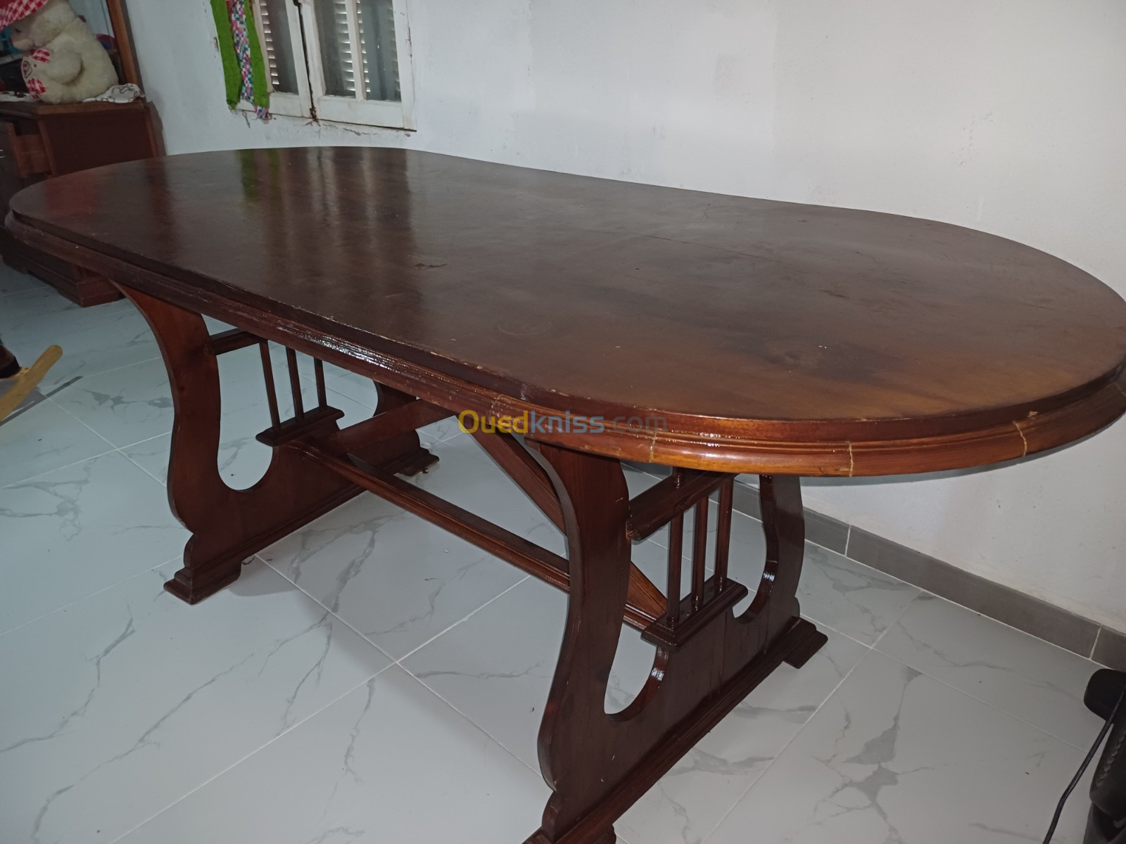 Une grande table 