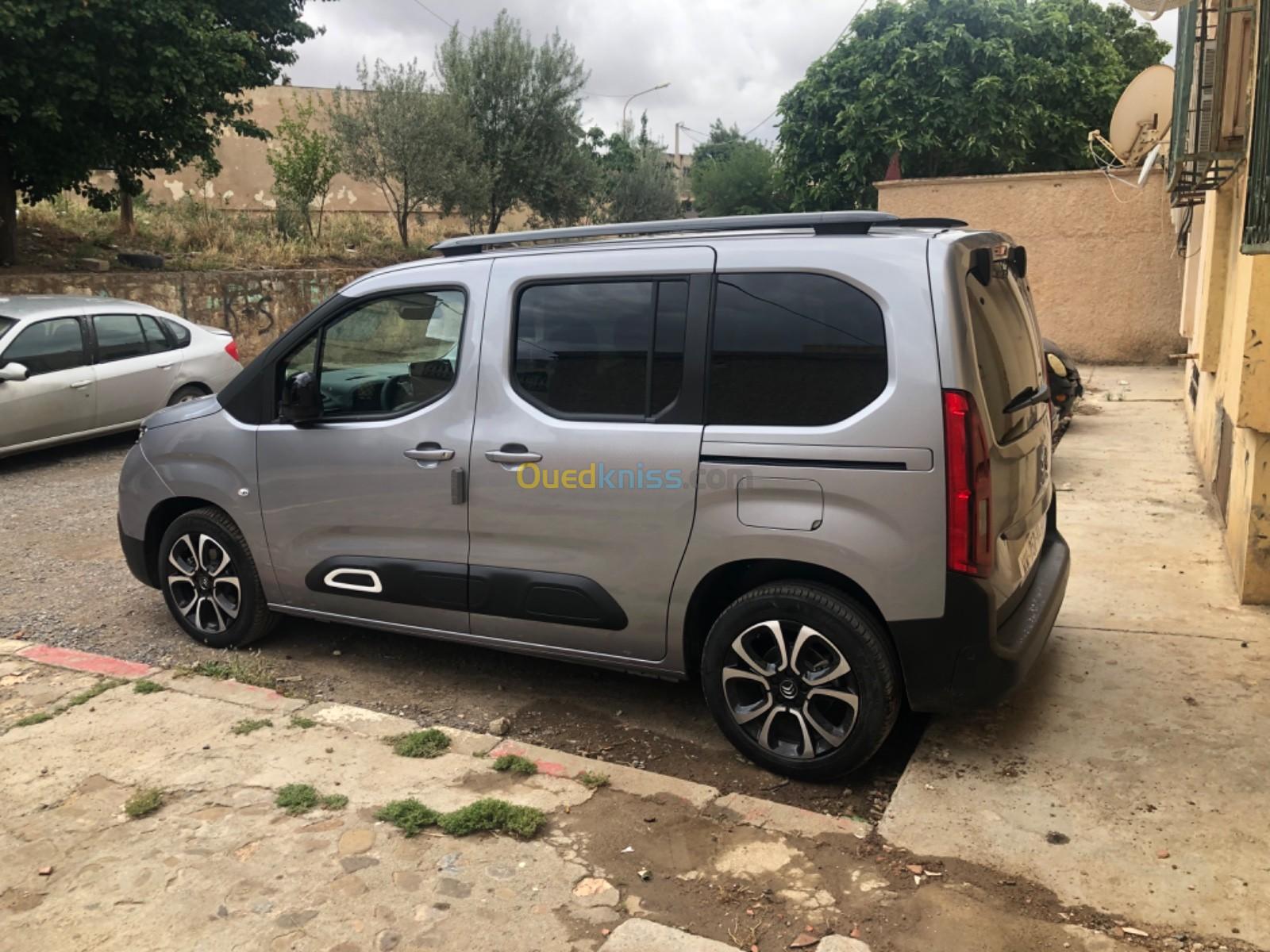 Citroen Berlingo 2023 Shine