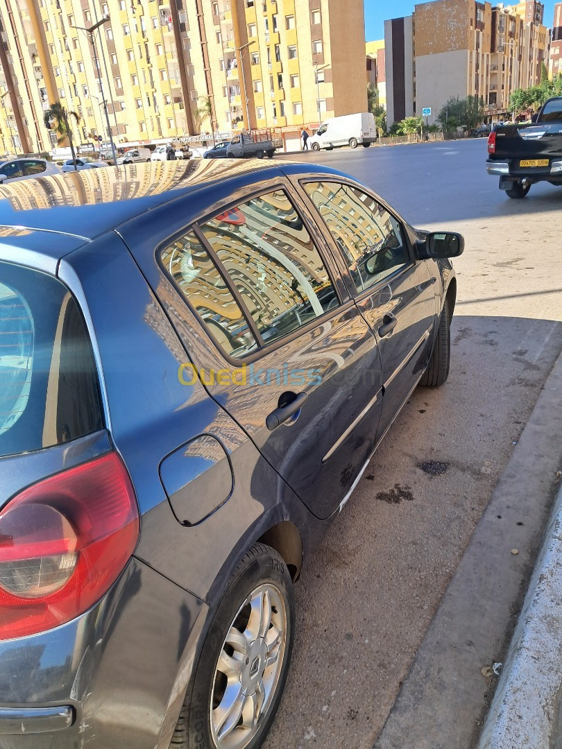 Renault Clio 3 2008 Exception