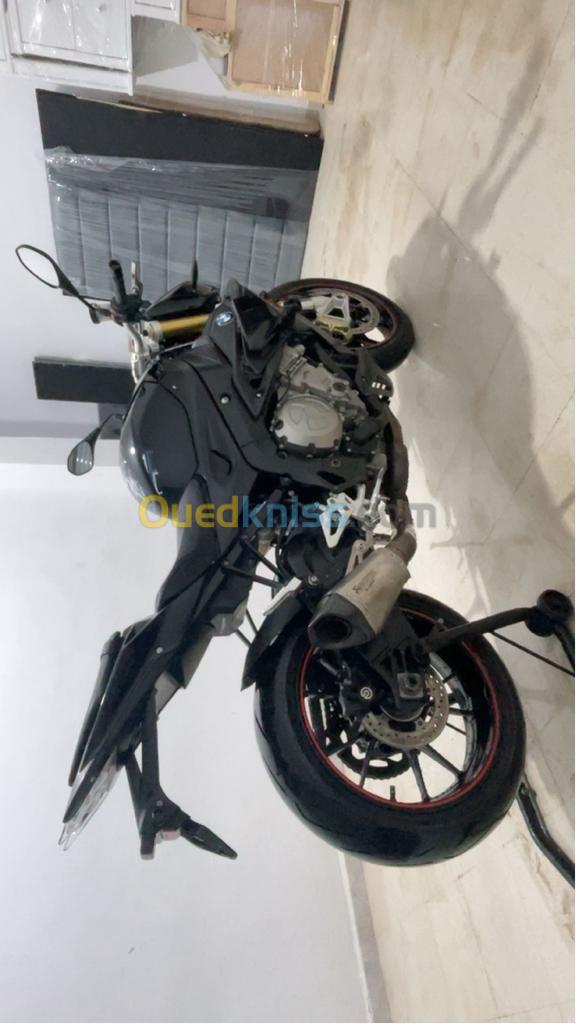 BMW s1000r BMW 2019