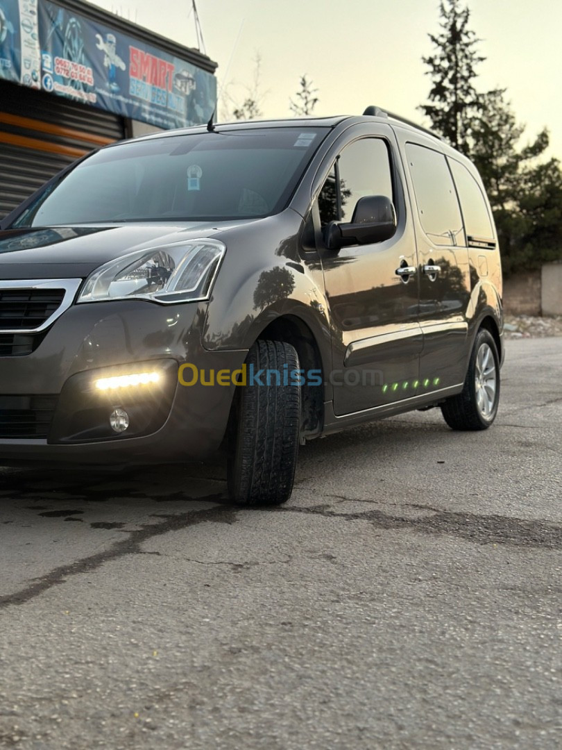 Peugeot Partner 2016 Tepee Allure 