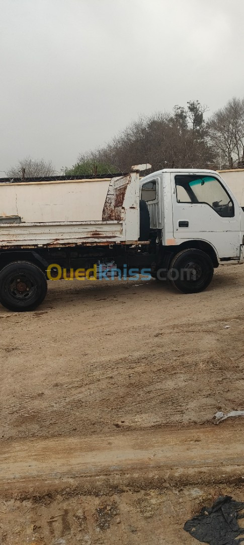 Kia Kia 3600 2001