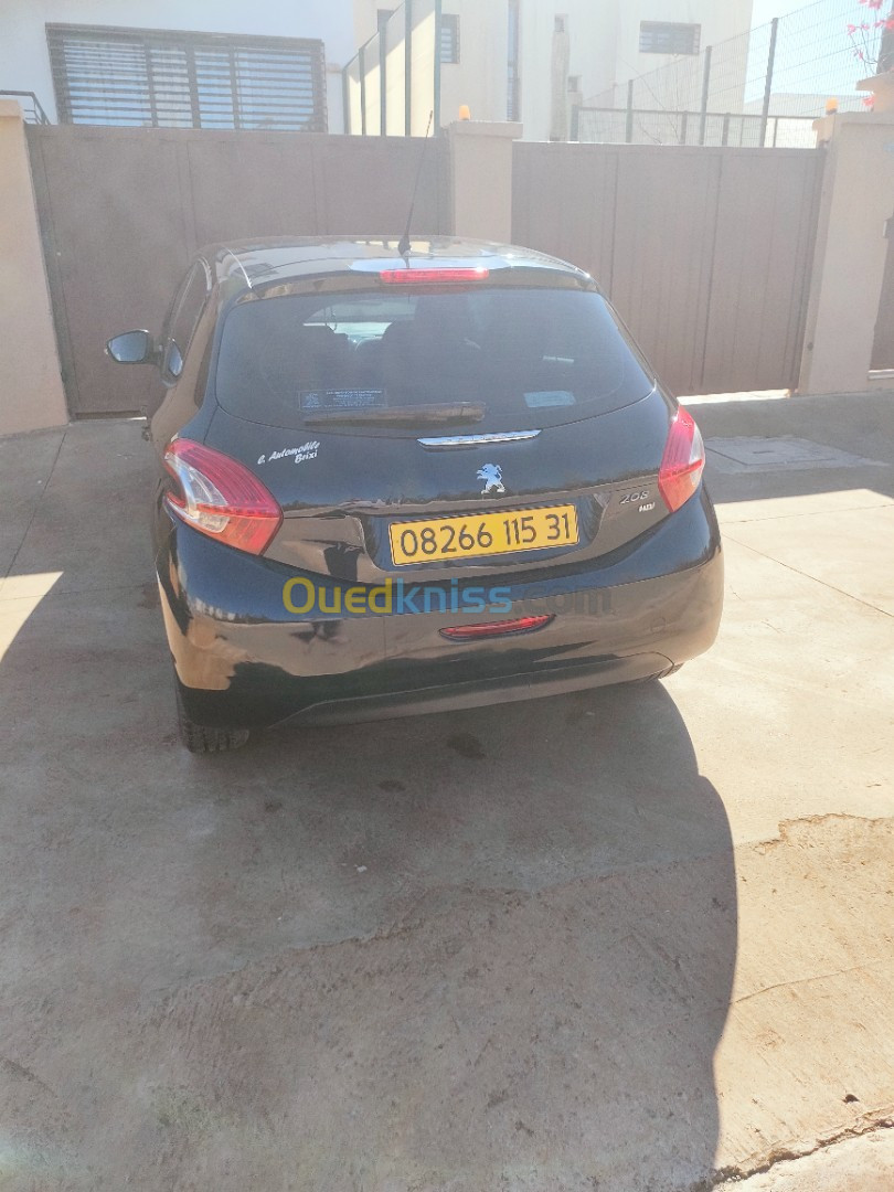 Peugeot 208 2015 208