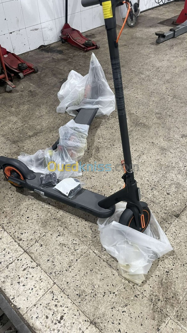 Trottinett xiaomi 4GO