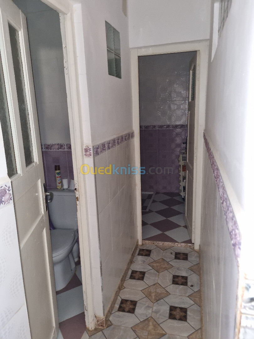 Location bien immobilier Oran Boufatis