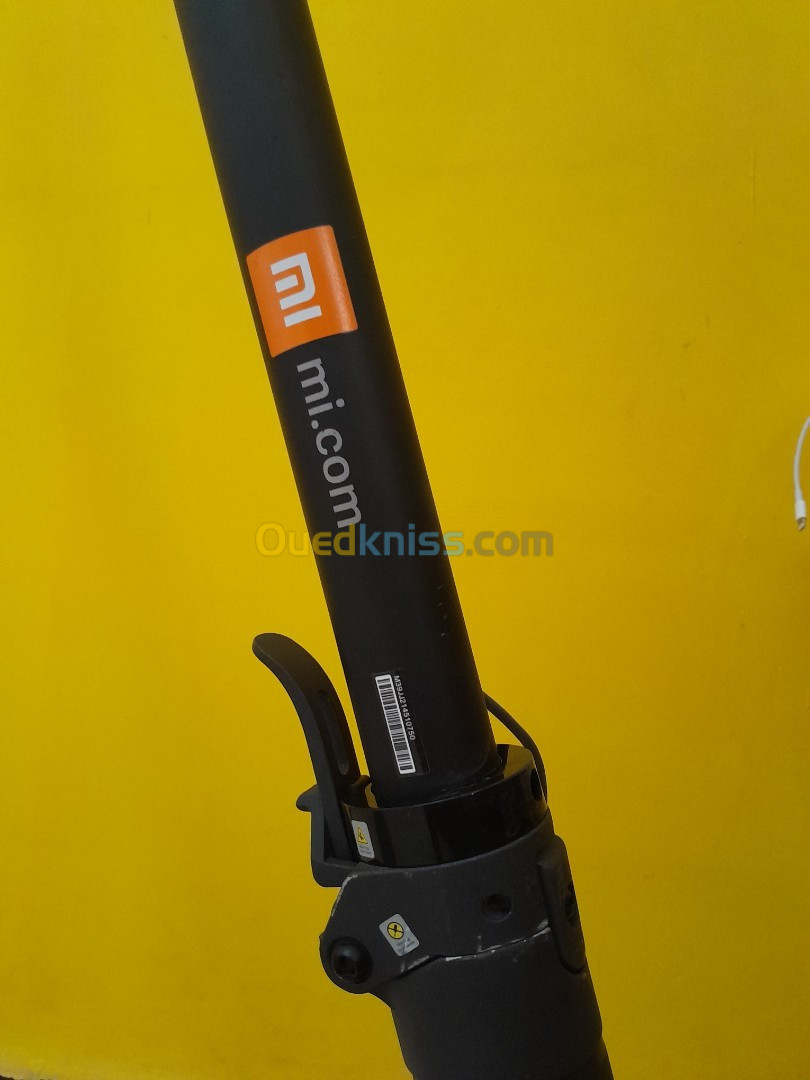 Trottinette Électrique Trotinette Xiaomi Essential 