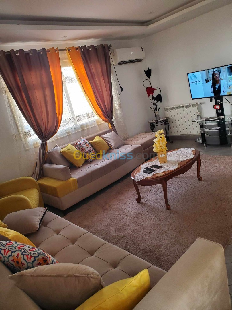 Location vacances Niveau De Villa F2 Alger Zeralda