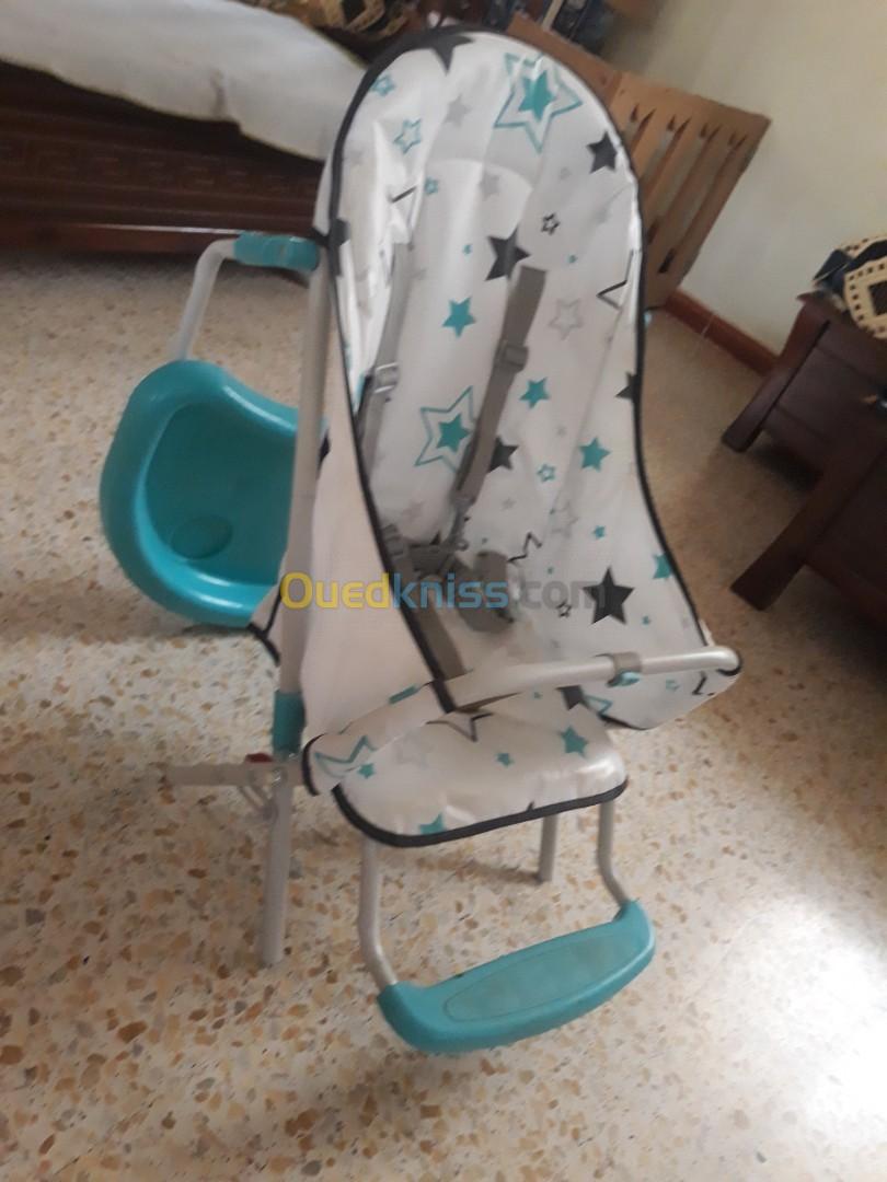 Chaise haute pour bébé 