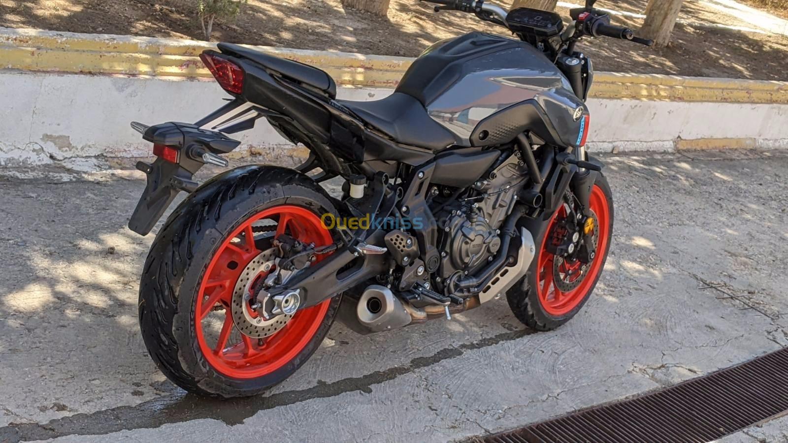 Yamaha Mt 07 2022