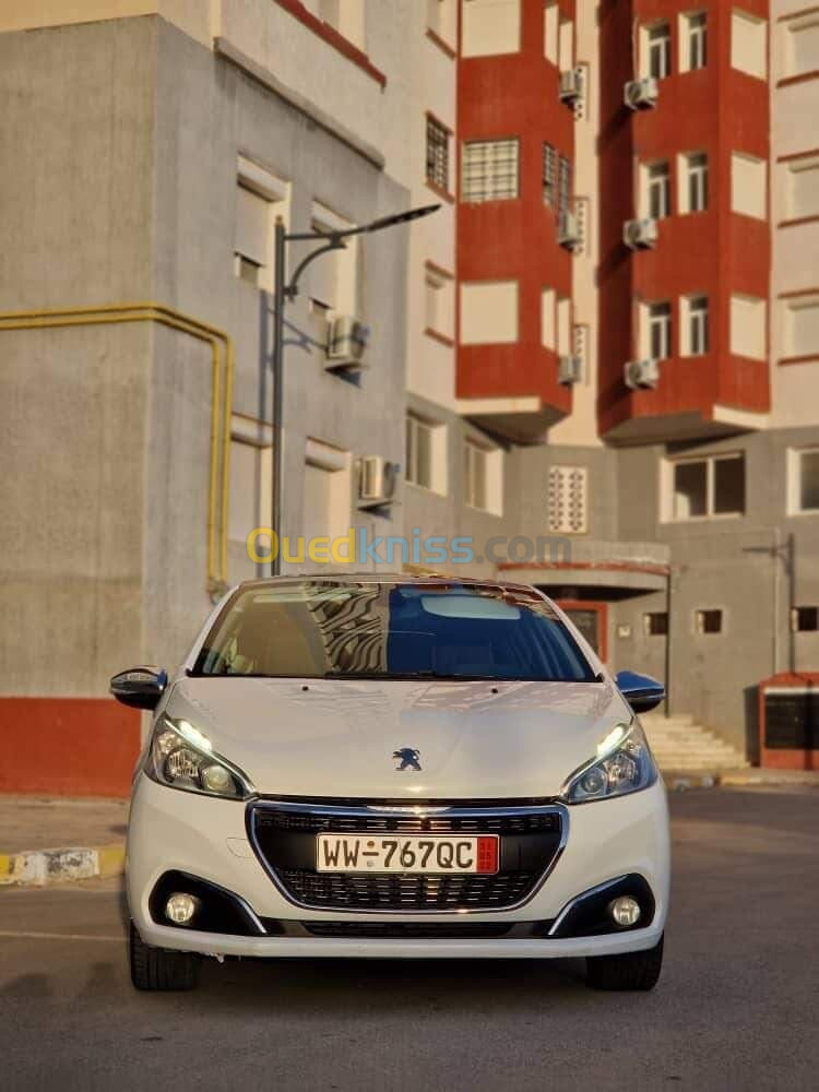 Peugeot 208 2017 Allure Facelift