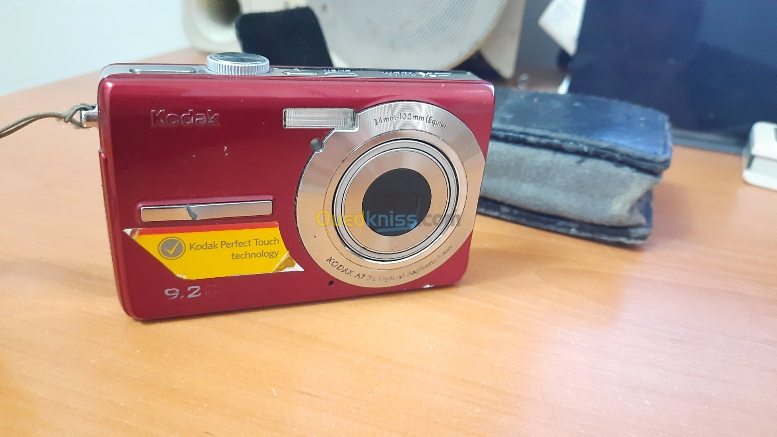 Kodak EasyShare M320 Red 9.2MP