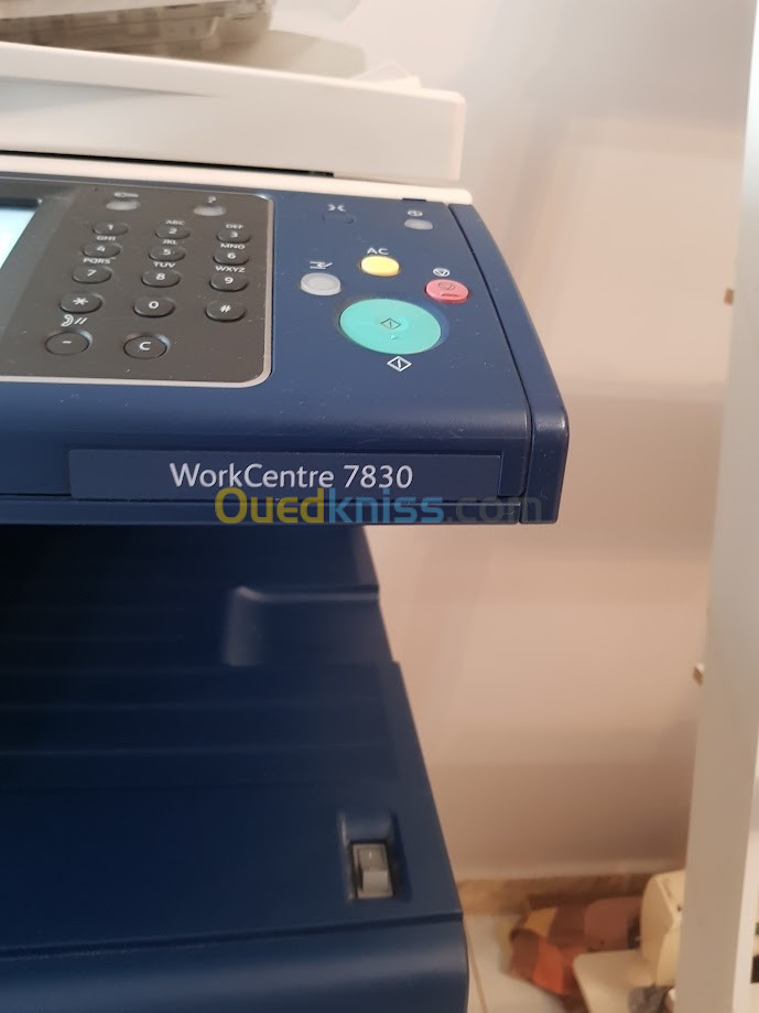 طابعة Xerox WorkCentre 7830 في حالة ممتازة 