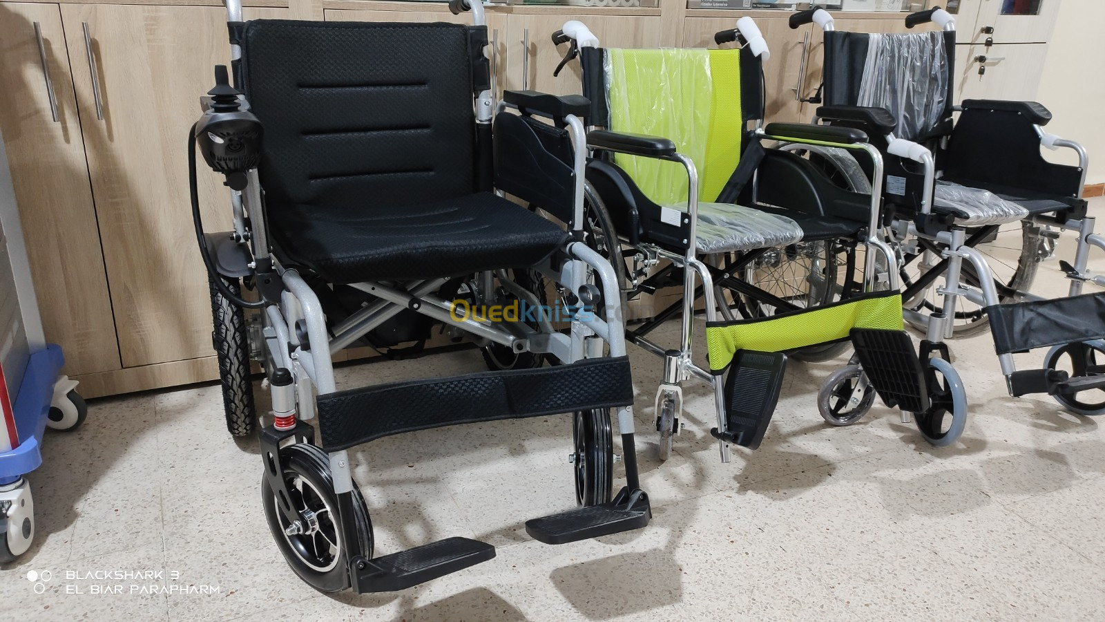 Fauteuil roulant Electrique pliable et léger