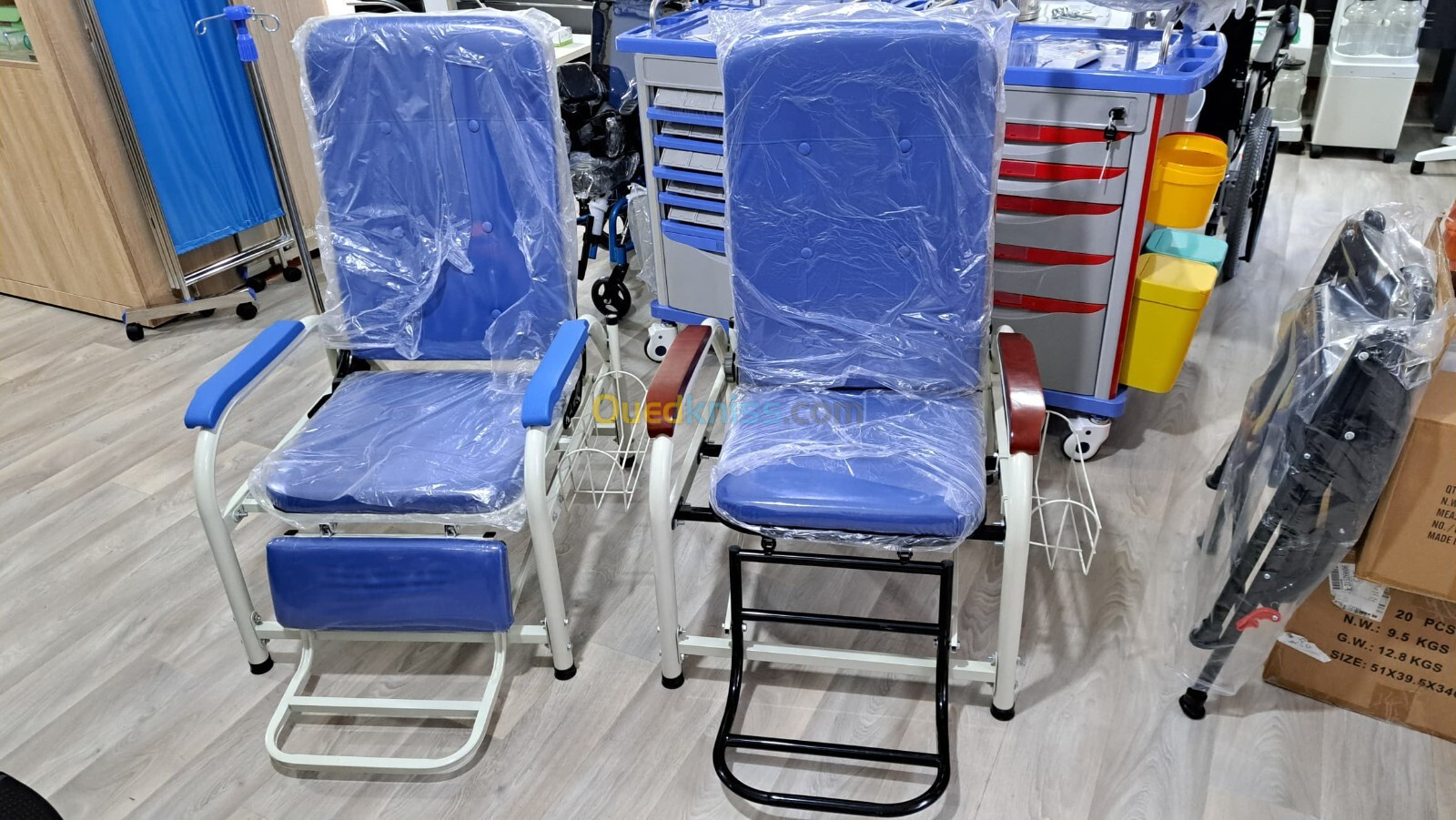 FAUTEUIL DE PRÉLÈVEMENT HOSPICARE - FAUTEUIL PRELEVEMENT - CHAISE 