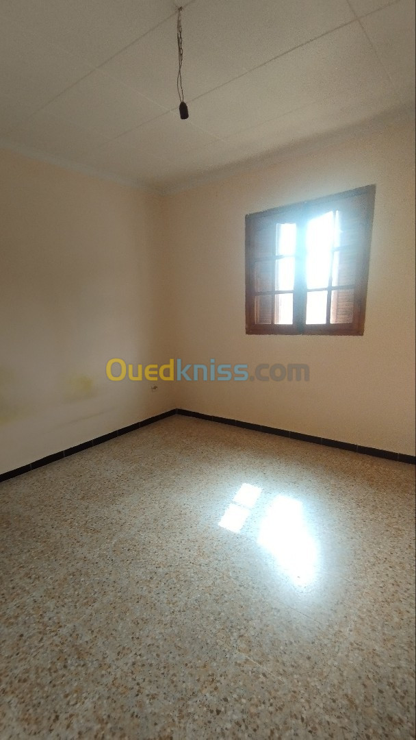 Location Appartement F2 Alger Bouzareah