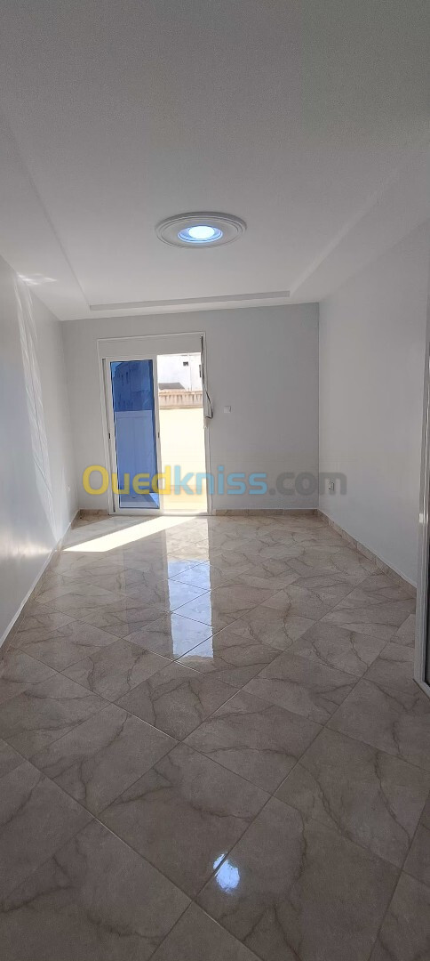 Location Appartement F5 Alger Ain benian