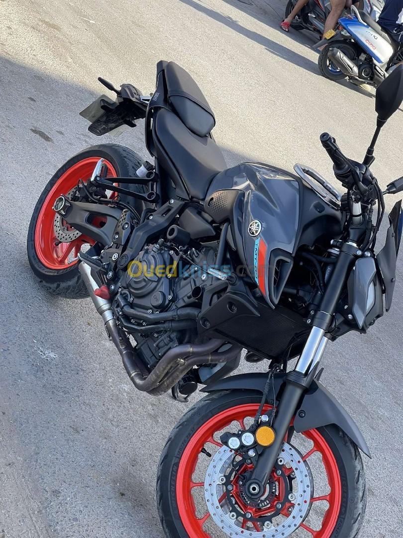 Yamaha Mt07 2022