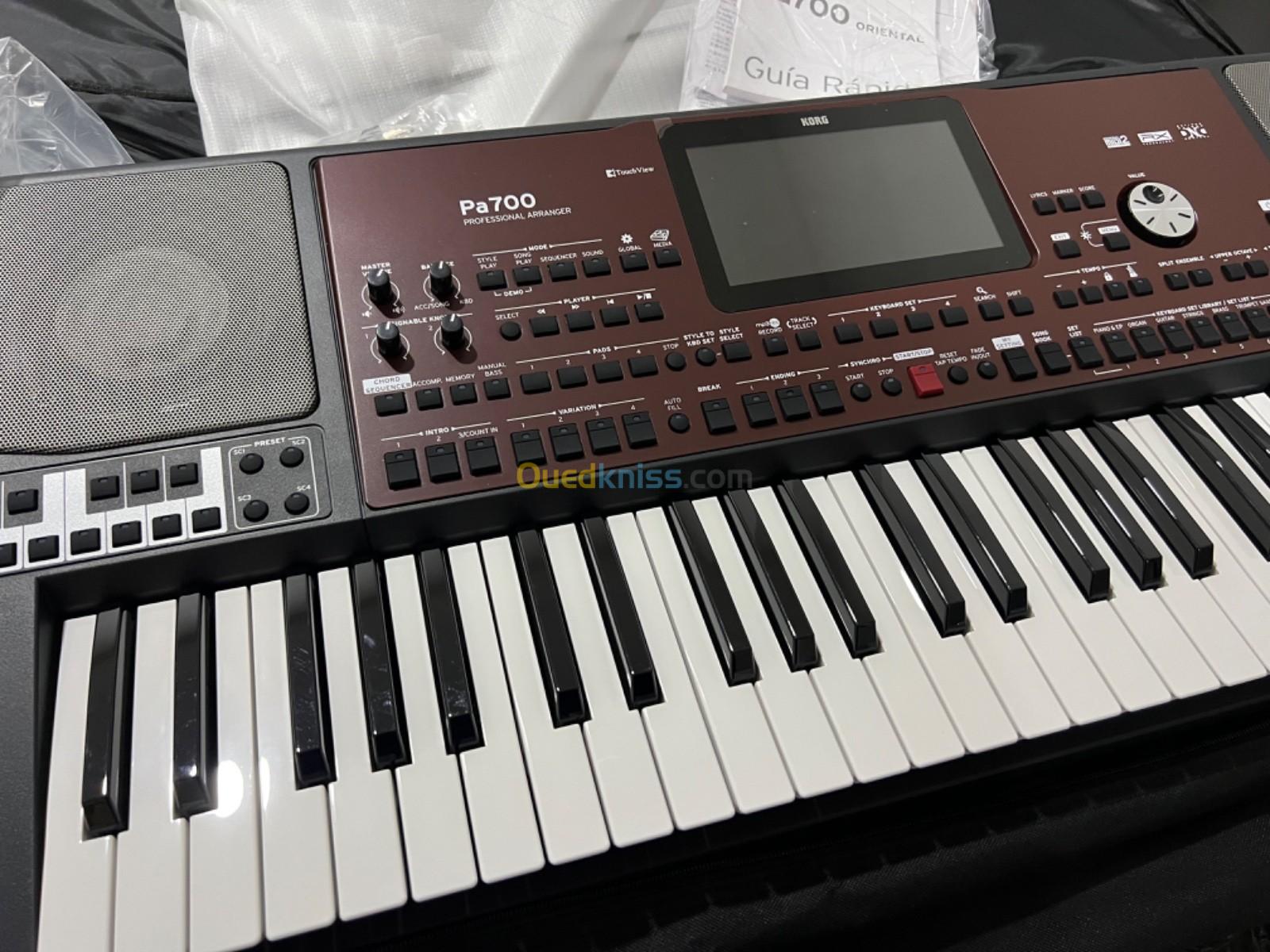 KORG Pa700 Oriental