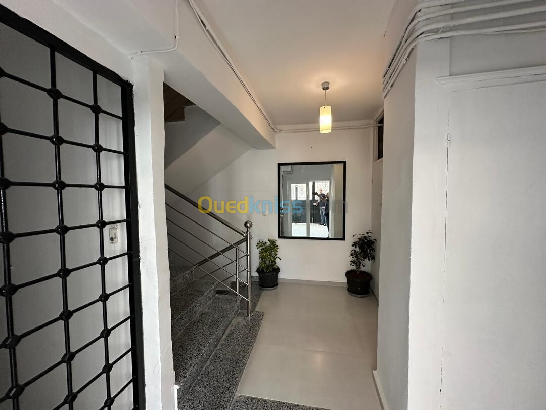 Vente Appartement F4 Alger Cheraga