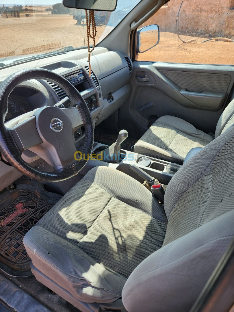 Nissan Navara 2011 Elegance 4x4