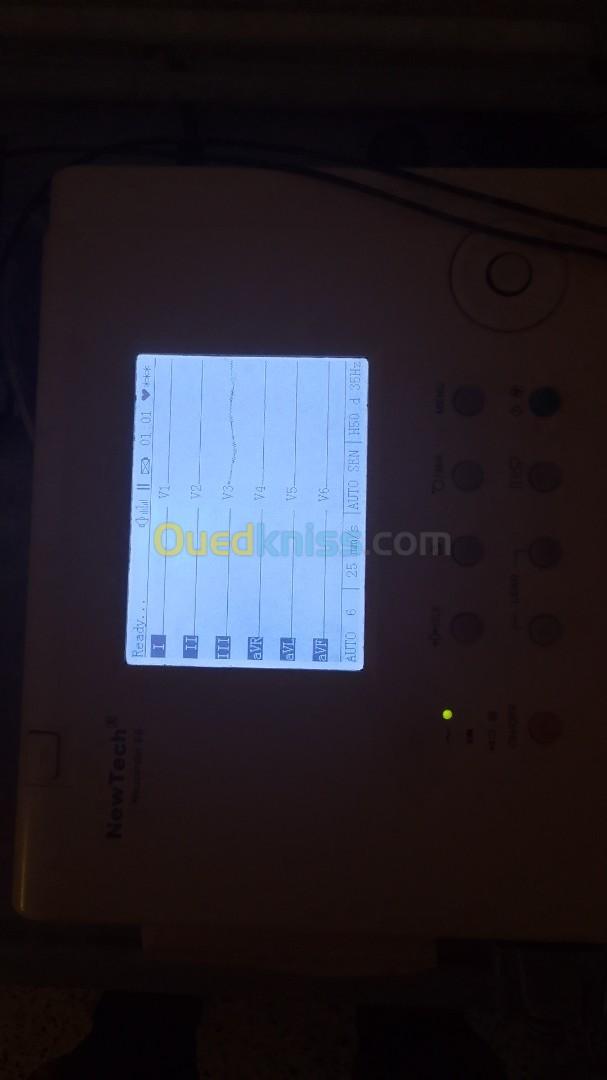 ECG 12 PISTES 