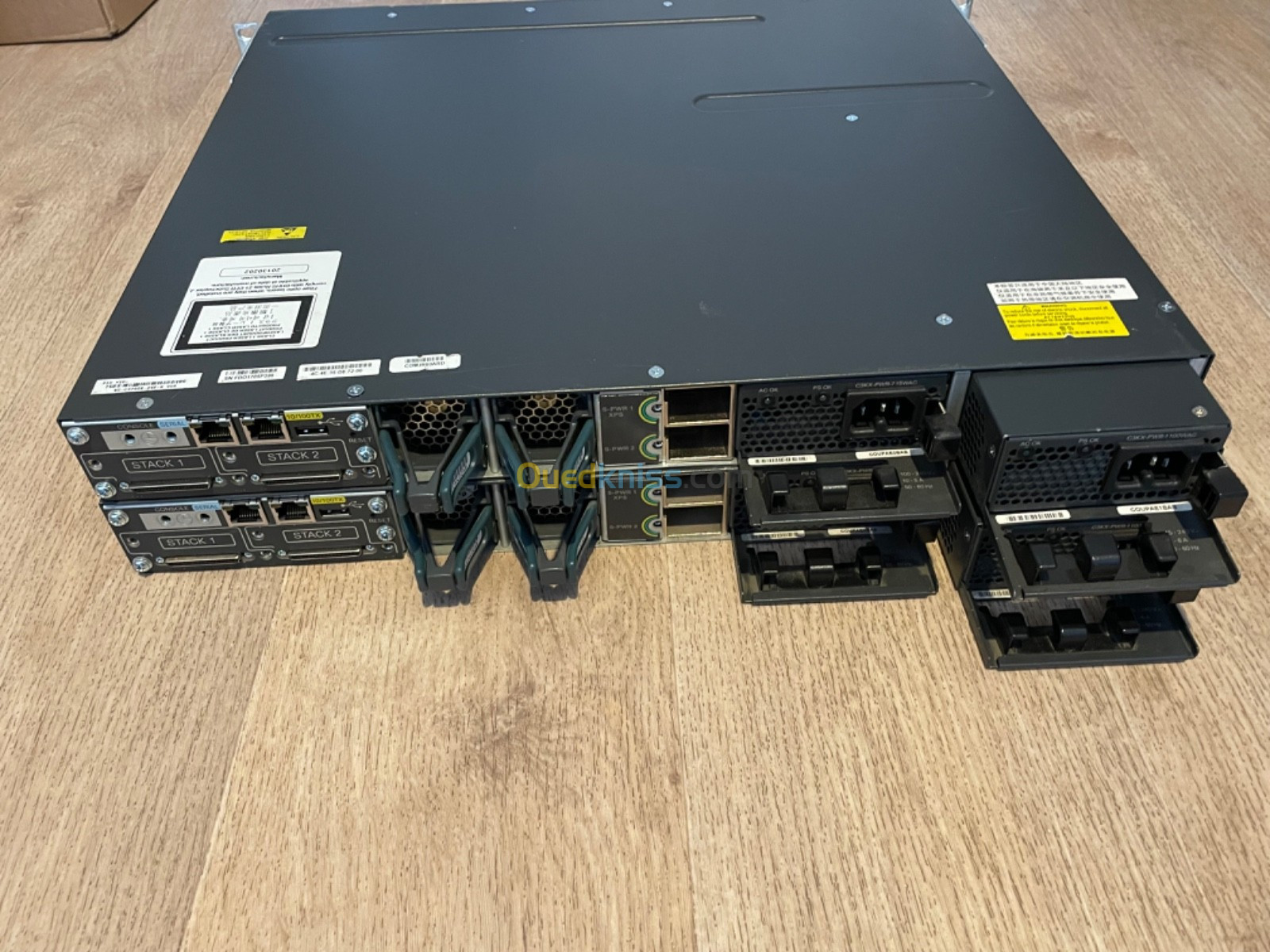 Switch Cisco WS-3750X-24PS-S + carte 10G