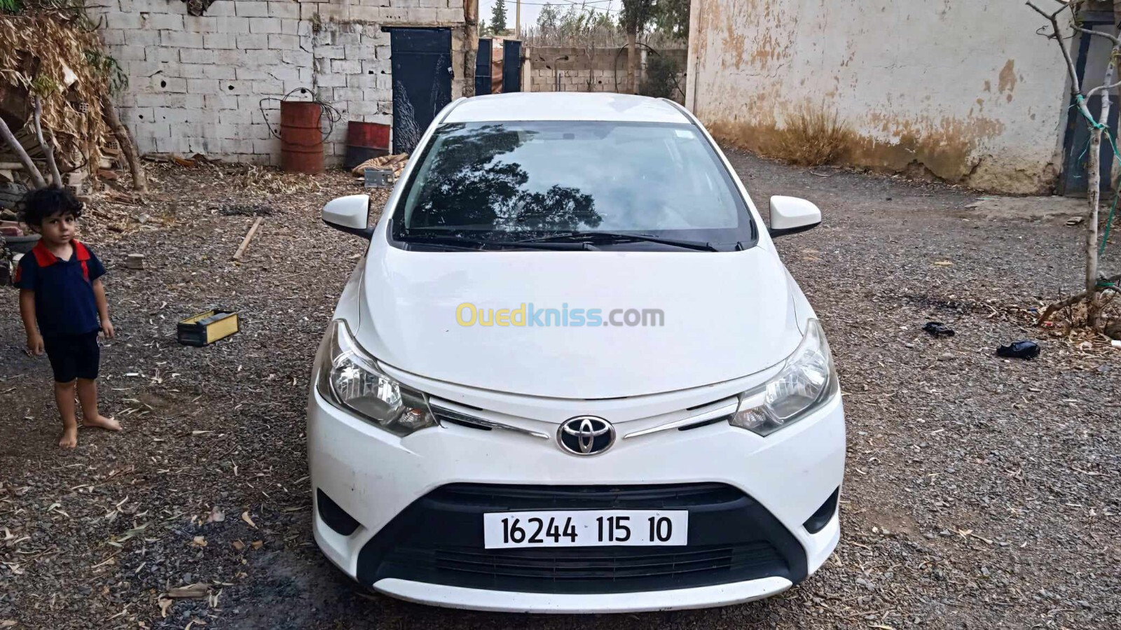 Toyota Yaris Sedan 2015 Yaris Sedan